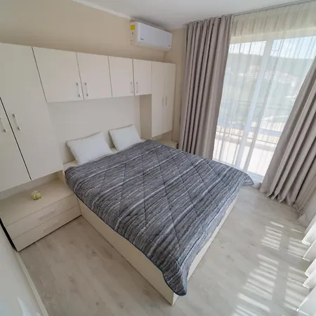 Lägenhet Vinnie View